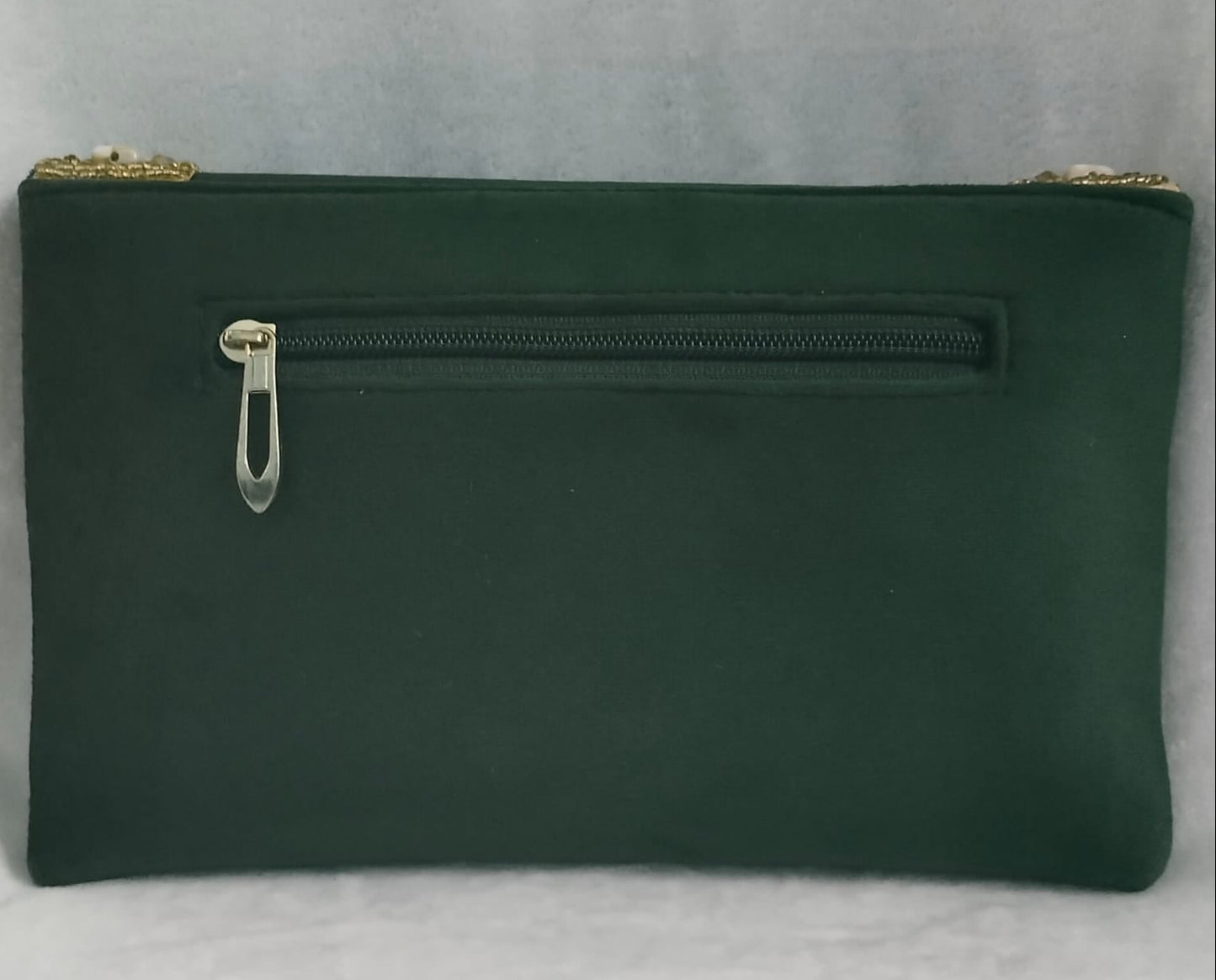 Elegant green clutch bag