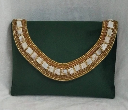Elegant green clutch bag